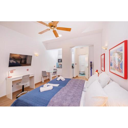 Charming studio at the Old town gate