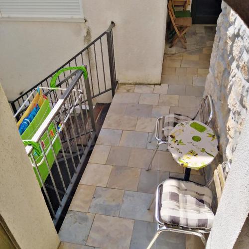 Charming Studio in Betina, 30 m², Terrace