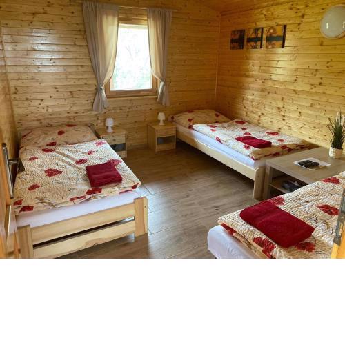 Chata pri jazere - 6km od Slovakia Ringu