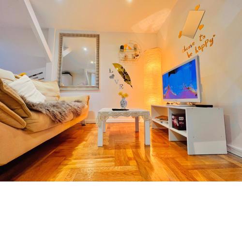 Chloé Apartment