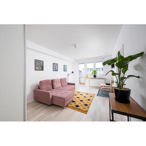 Chocimska Urban Peace Apartment by BookingHost