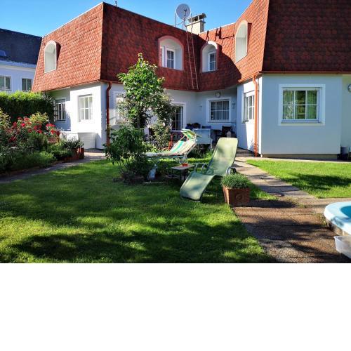 Christl - Apartment mit Garten und Pool zur Mitbenutzung