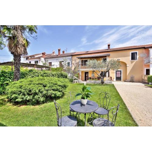 CICI house with apartment