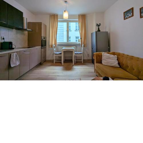 City Center Apartament Sienna 72A