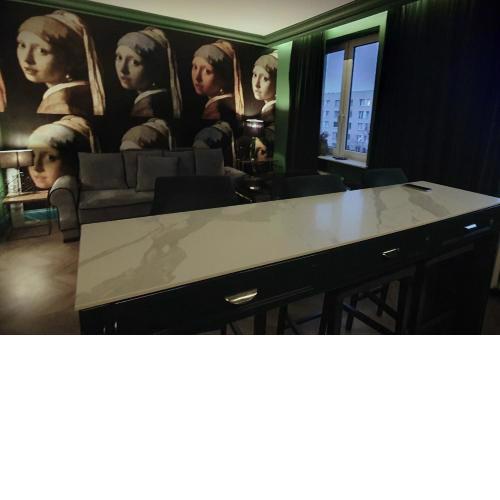 City Center Apartment near public swimming pool