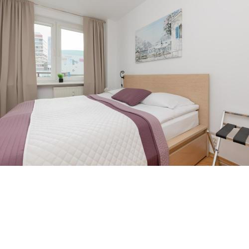 City Center Chmielna 100