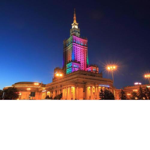 City Center & Old Town Cozy Flat #Smart TV #Fast Wi-Fi #Metro