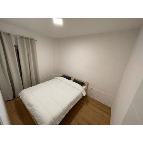 City Centre Rooms - self check in