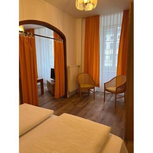 City Hotel Post 12