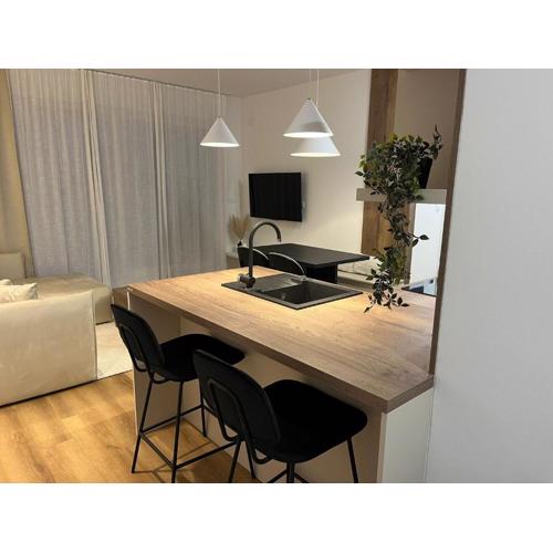 City Luxe Apartment