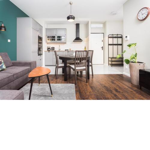 City of the Kings - Leaf Apartment