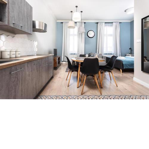 City of the Kings - Mosaic Apartment