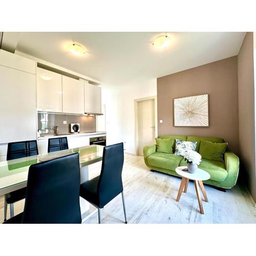 City PULSE Apartment