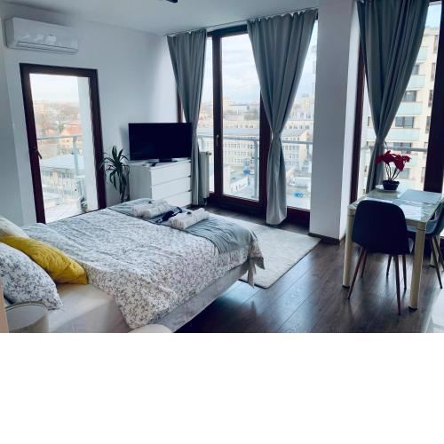 City view Wellness Apartment swim&steam&relax