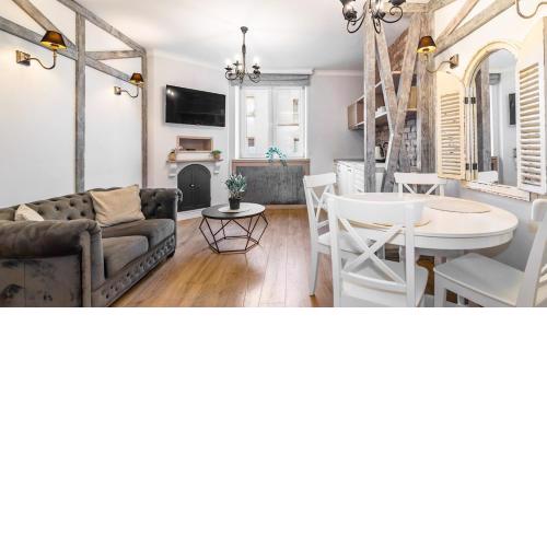 CITYSTAY Rustic Old Town Apartment