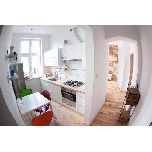 Classic Apartment with Private Sauna in Old Town