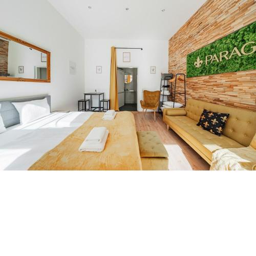 Classy Premium Apartment with Free Parking