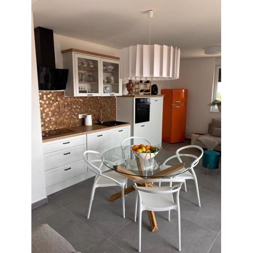 Clear Water Apartment - Seaside