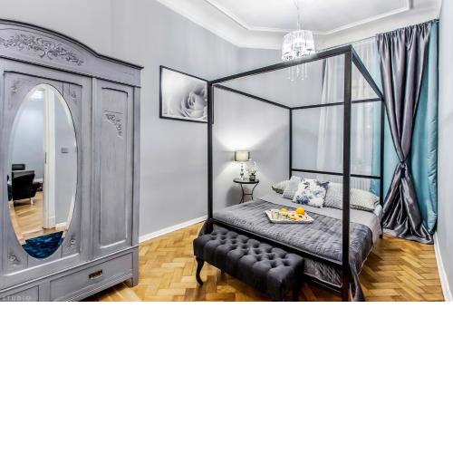 ClickTheFlat Palace Of Culture Apartment