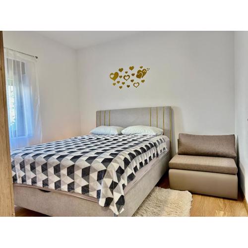 Coastal Family Escape in Turanj, Croatia