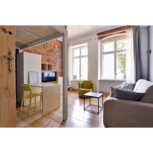 Comfort & Modern Apartment Studio by Market Square with AC AS HOME S4