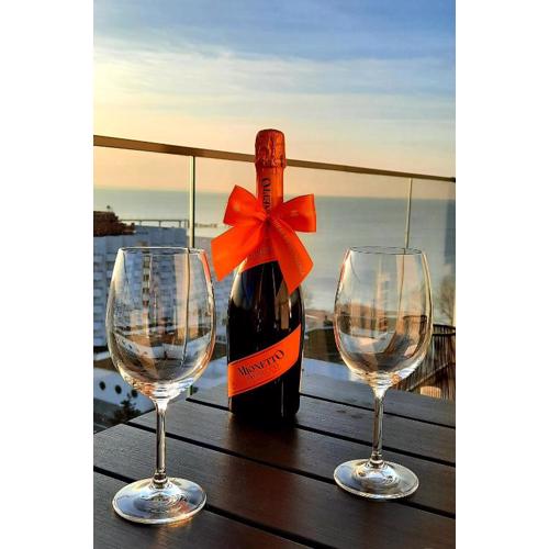 Comfortable Apartment A103 SEA VIEW 10th floor PARKING FREE