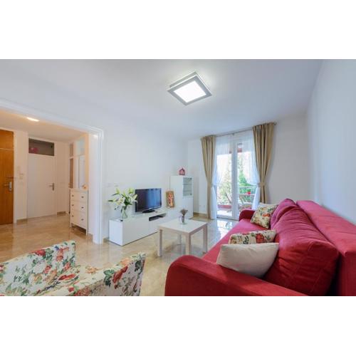 Comfortable Apartment Bukvic