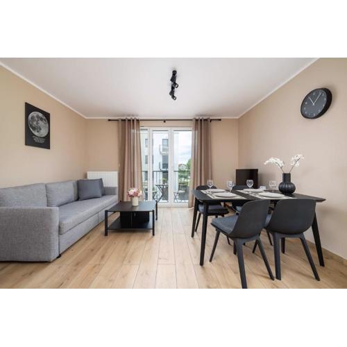 Comfortable Apartment Gliwice with Parking&Balcony by Noclegi Renters