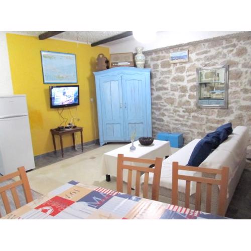 Comfortable apartment in Betina 55 m² with terrace