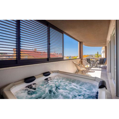 Comfortable Penthouse Apartment - Sita