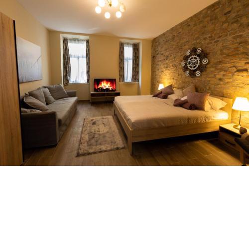 Comfortable romantic 1 bedroom apartment near Augarten