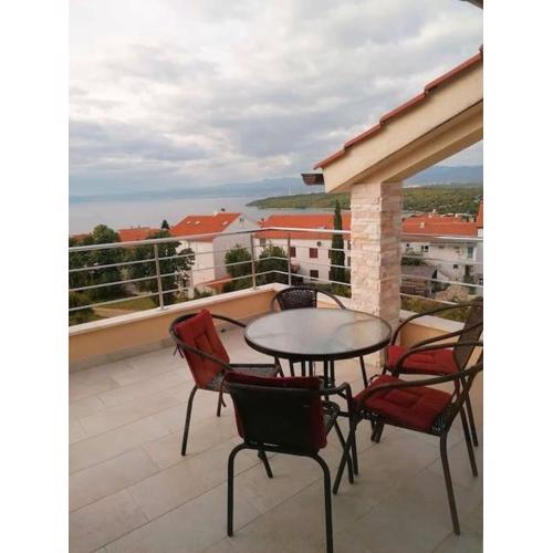 Comfortable seaview app