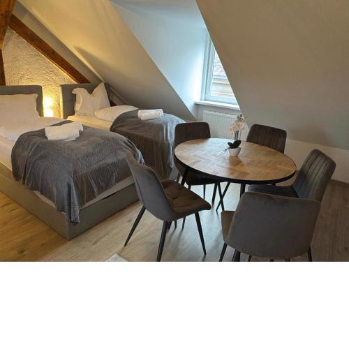 Comfortable Stay for Families and Business Travelers - 5 Guests, Fast WiFi, Near Station