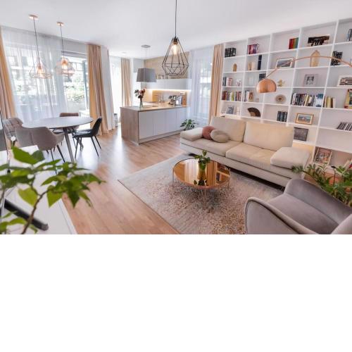 Comfy and stylish apartment with terrace near city center