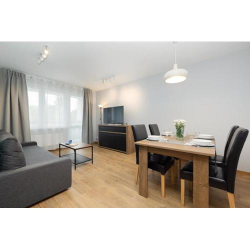 Comfy Apartment - Kołobrzeg 1 km to the Beach by Noclegi Renters