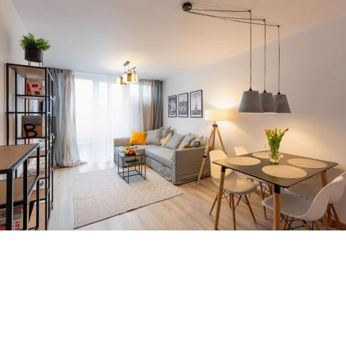 Comfy place in the heart of Warsaw. Biz&Travel.