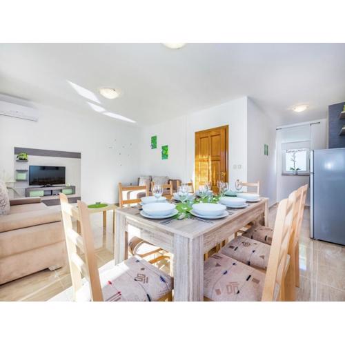 Contemporary Holiday Home in Dramalj with Swimming Pool