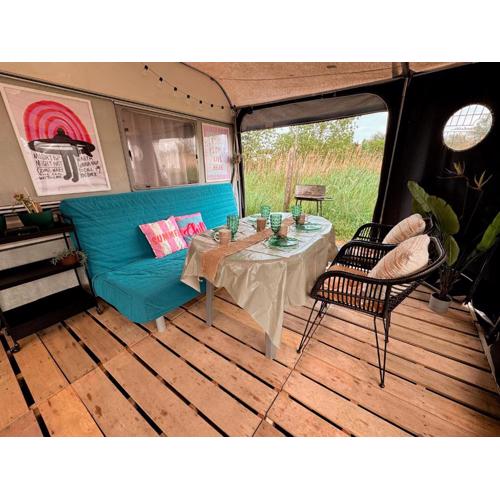 COOL PEOPLE LIVE HERE! Przyczepa w Jastarni