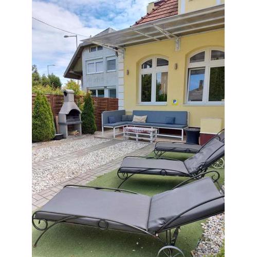 Corner Villa 4