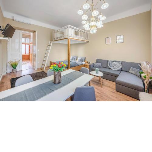 Corvin City Apartment by NW