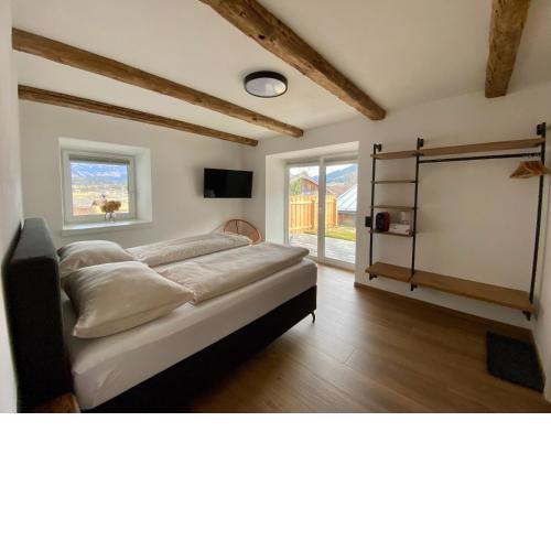Cosy apartment in Saalfelden with terrace