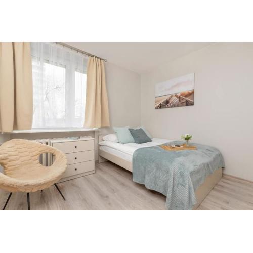 Cosy Apartment with Balcony in Gdansk by Noclegi Renters