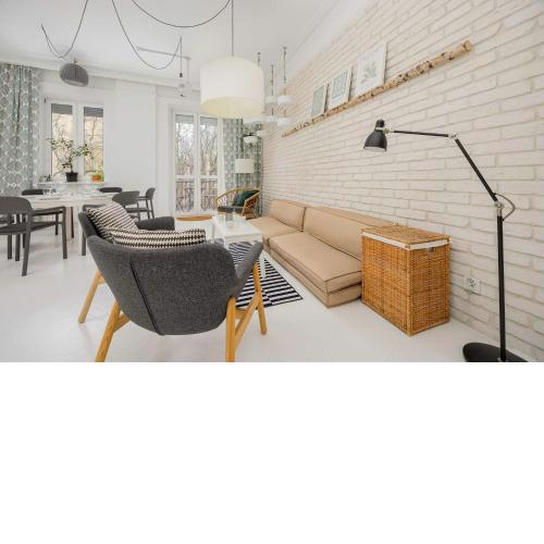 Cosy Family Apartment in the Centre by Noclegi Renters