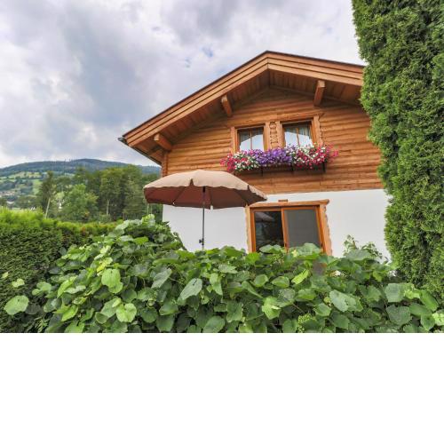 Cosy holiday home near ski area