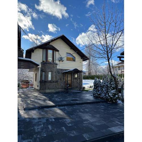 Cottage Zelman