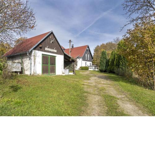 Country cottage with Sauna and bubble bath