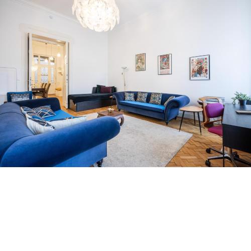 Court Crossing Apartment