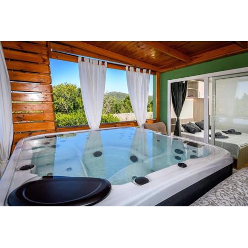 Cozy and Chic Little House with pool Ivinj - 5