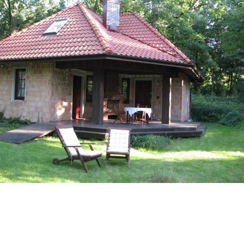 Cozy and Comfortable Guest House in the City