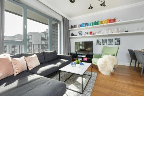 Cozy Apartment Gieysztora Wilanów by Noclegi Renters